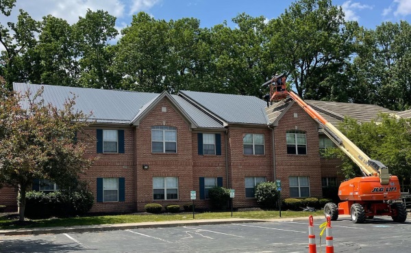 What Are The Best Roofing Materials for a Rainy Season